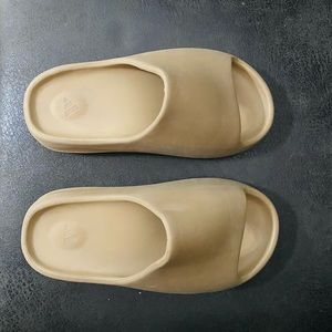 Yeezy Slides